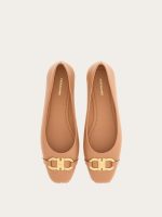 Ballet flat with Gancini ornament - Image 5
